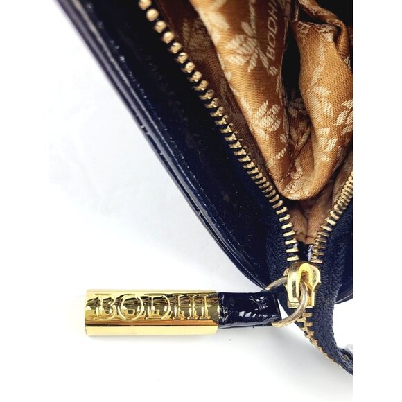 Bodhi Medium Soft Leather Clutch in‎ Black - Size 8.5 x 14 x 2 - Picture 5 of 10